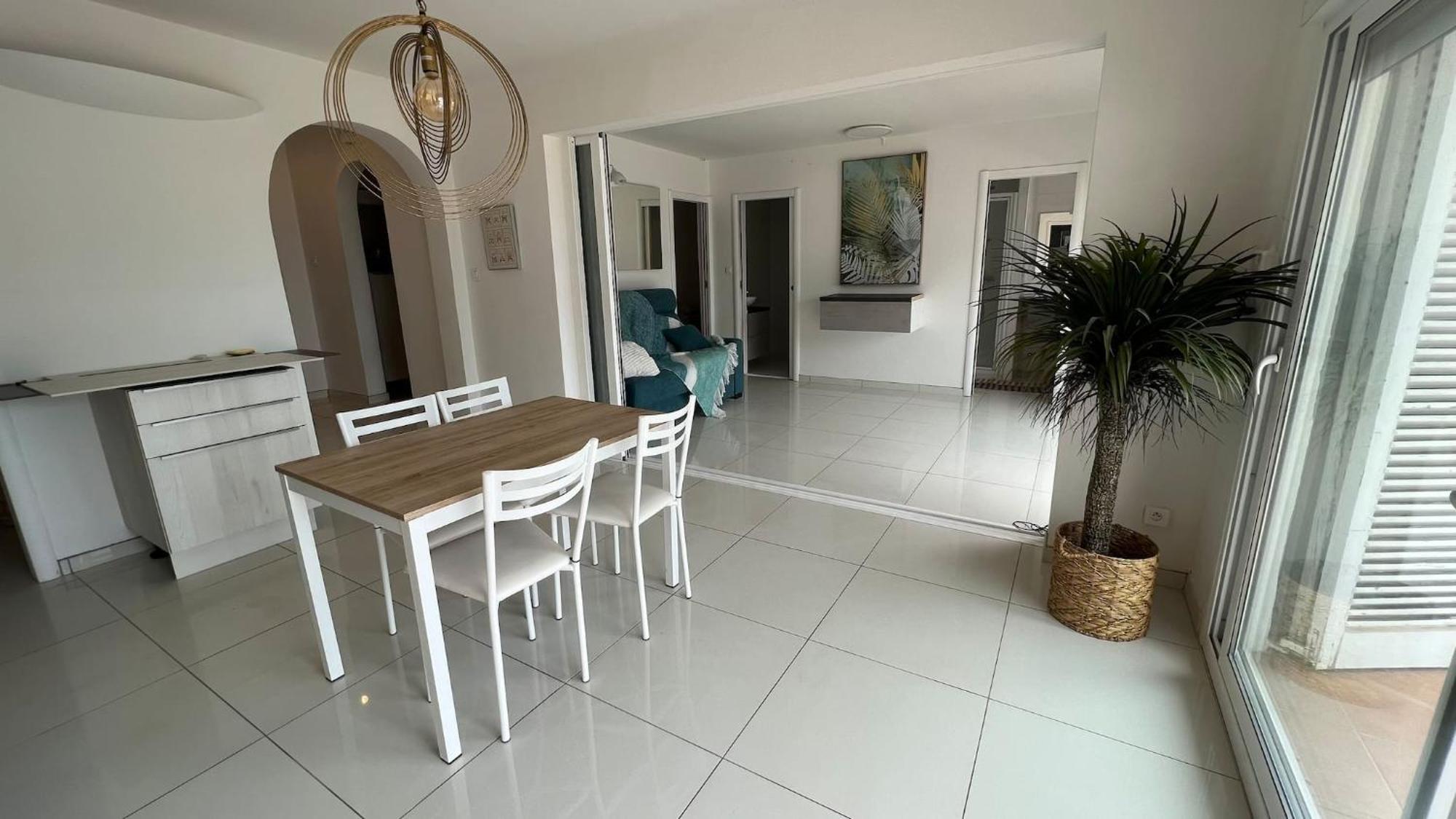 רוזס Precioso Apartamento Moderno En Primera Linea Del Mar Av-11 מראה חיצוני תמונה