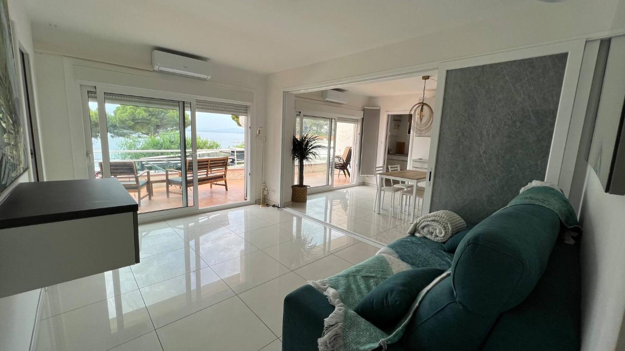 רוזס Precioso Apartamento Moderno En Primera Linea Del Mar Av-11 מראה חיצוני תמונה