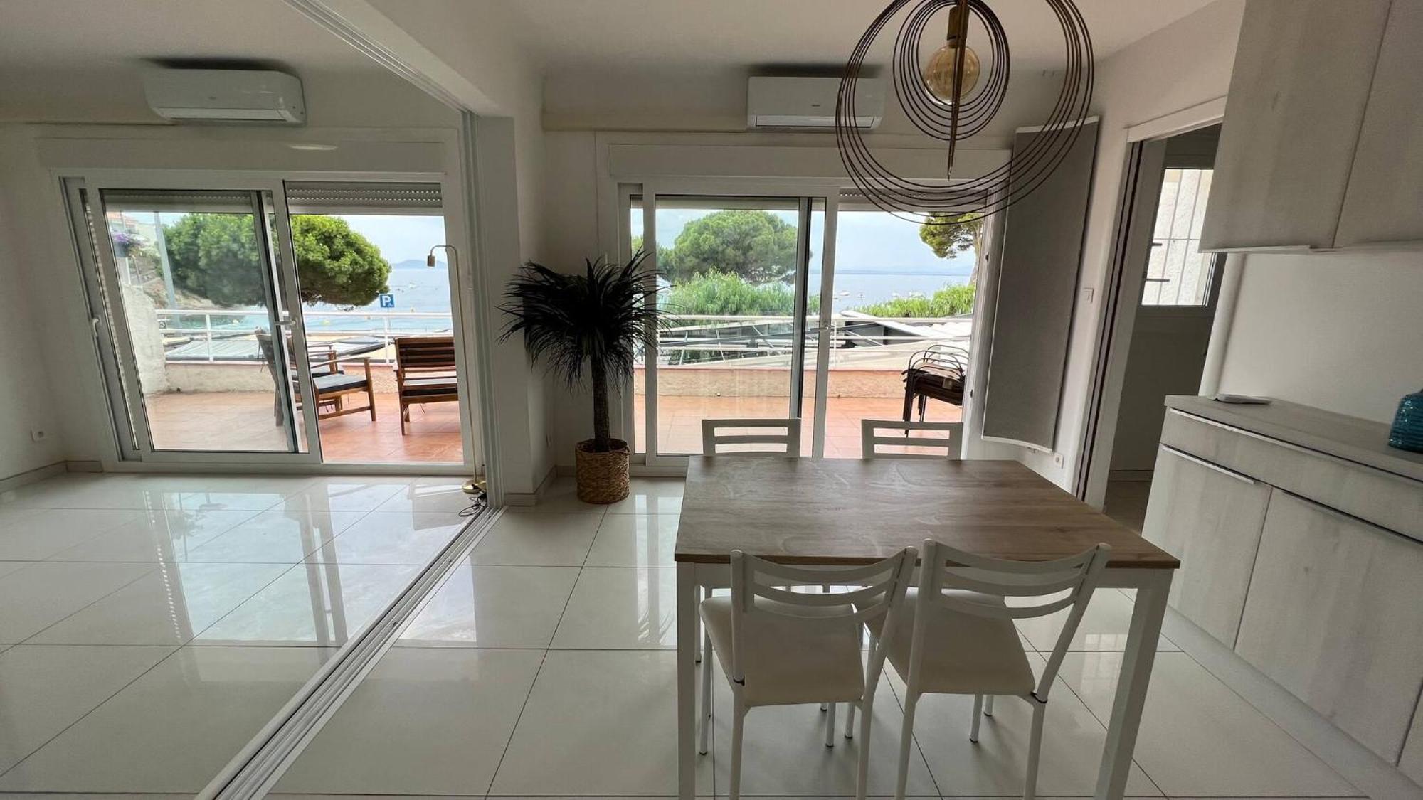 רוזס Precioso Apartamento Moderno En Primera Linea Del Mar Av-11 מראה חיצוני תמונה